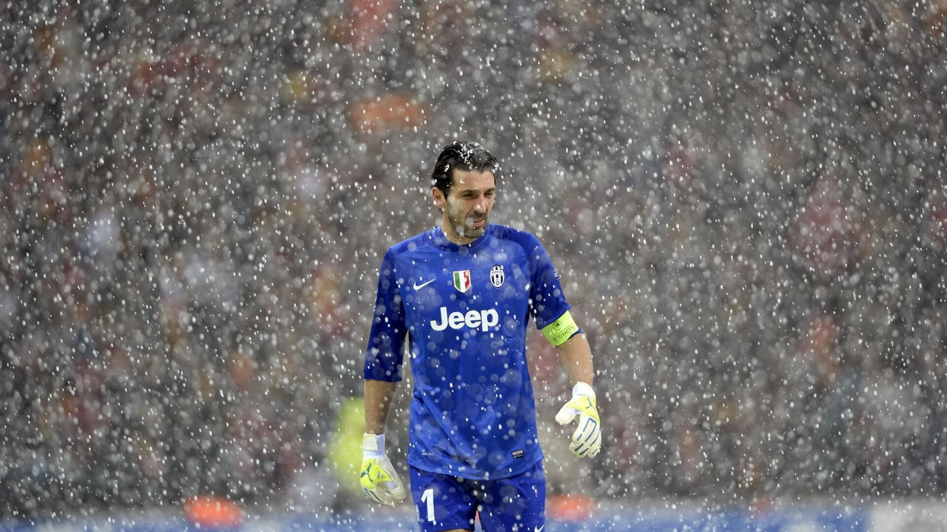 “最震撼封盖:联盟最令人惊叹的封堵瞬间”,lol封尘